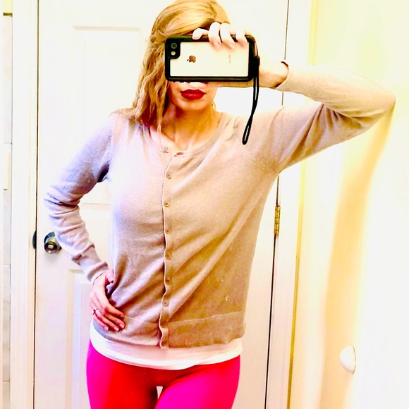 HOLD - Picture 2 of 13